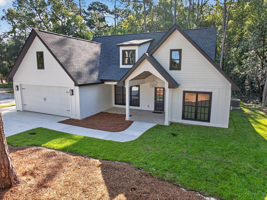 1315 4th Street SW, Moultrie, Georgia 31768, 3 Bedrooms Bedrooms, ,2 BathroomsBathrooms,Single Family,For Sale,4th Street SW,915744