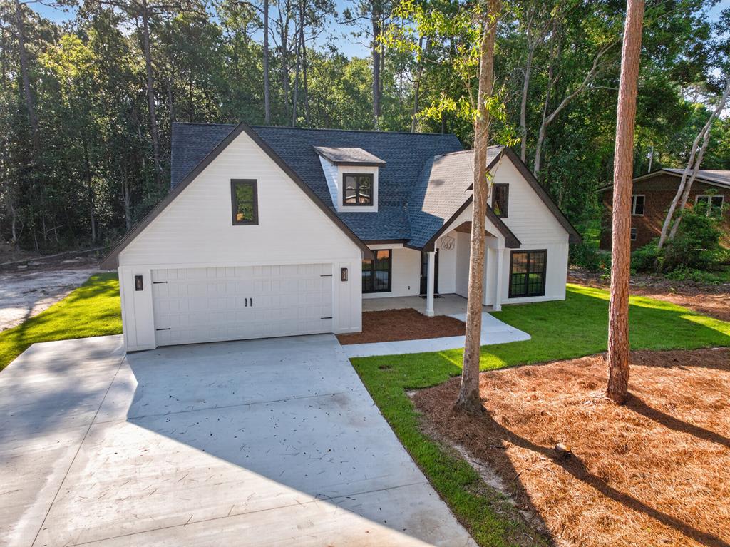 1315 4th Street SW, Moultrie, Georgia 31768, 3 Bedrooms Bedrooms, ,2 BathroomsBathrooms,Single Family,For Sale,4th Street SW,915744