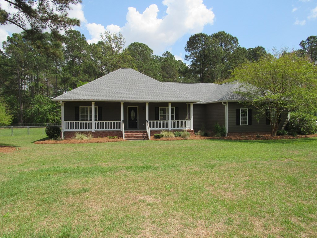 150 Friendship Trail, Moultrie, Georgia 31788, 4 Bedrooms Bedrooms, ,2 BathroomsBathrooms,Single Family,For Sale,Friendship Trail,915637 150 Friendship Trail, Moultrie, Georgia 31788, 4 Bedrooms Bedrooms, ,2 BathroomsBathrooms,Single Family,For Sale,Friendship Trail,915637