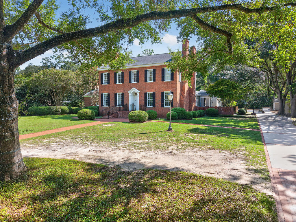 20 Oak Lane, Moultrie, Georgia 31768, 4 Bedrooms Bedrooms, ,4 BathroomsBathrooms,Single Family,For Sale,Oak Lane,915952