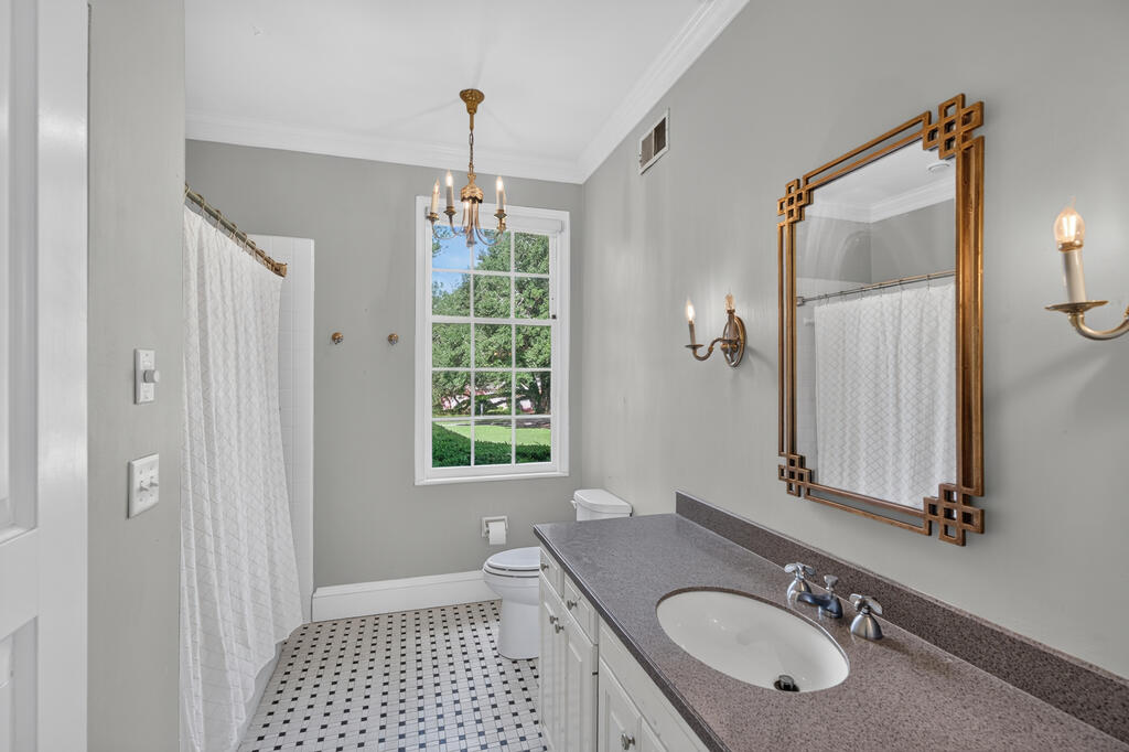 20 Oak Lane, Moultrie, Georgia 31768, 4 Bedrooms Bedrooms, ,4 BathroomsBathrooms,Single Family,For Sale,Oak Lane,915952