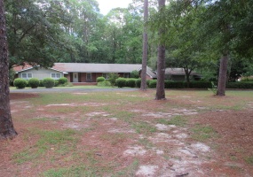 35 Cherokee Road, Moultrie, Georgia 31768, 4 Bedrooms Bedrooms, ,3 BathroomsBathrooms,Single Family,For Sale,Cherokee Road,912890