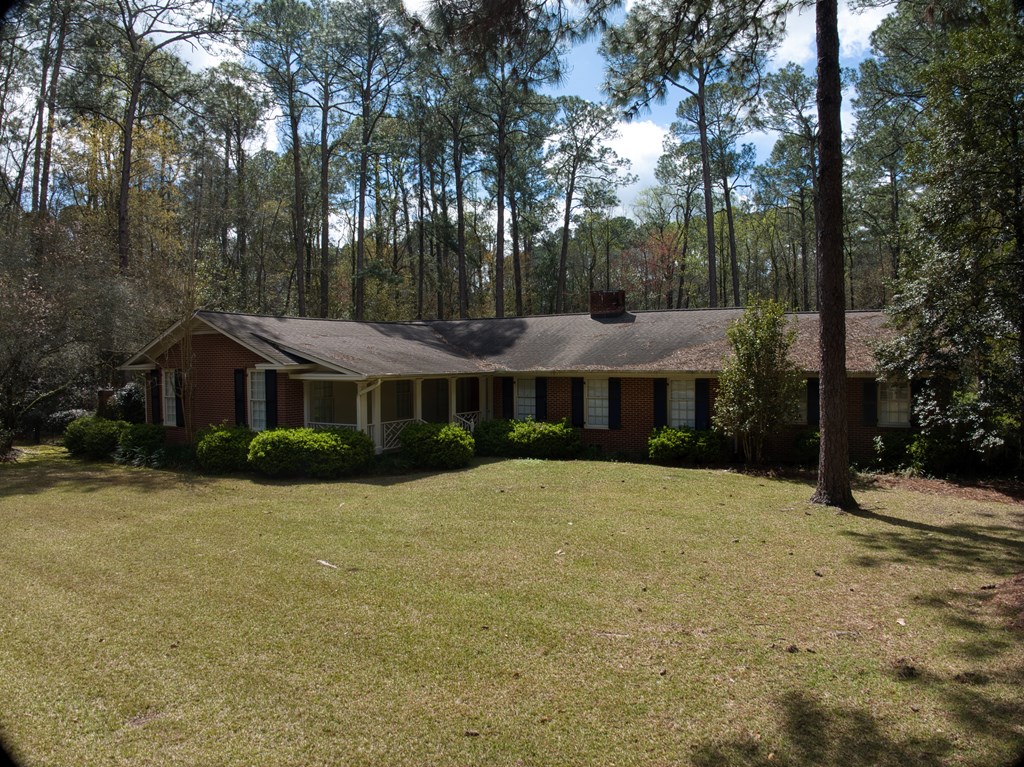 18 Dogwood Drive, Moultrie, Georgia 31768, 3 Bedrooms Bedrooms, ,2 BathroomsBathrooms,Single Family,For Sale,Dogwood Drive,912909