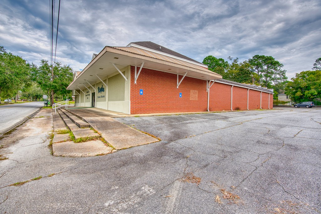 1033 1st Street, SE, Moultrie, Georgia 31768, ,Commercial,For Sale,1st Street, SE,913026