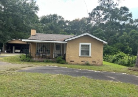 1106 10th Street SE, Moultrie, Georgia 31768, 3 Bedrooms Bedrooms, ,2 BathroomsBathrooms,Single Family,For Sale,10th Street SE,913288