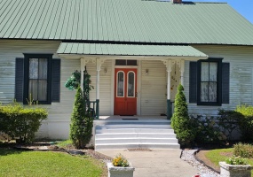 130 East Adams St, Boston, Georgia 31626, 3 Bedrooms Bedrooms, ,1 BathroomBathrooms,Single Family,For Sale,East Adams St,913267