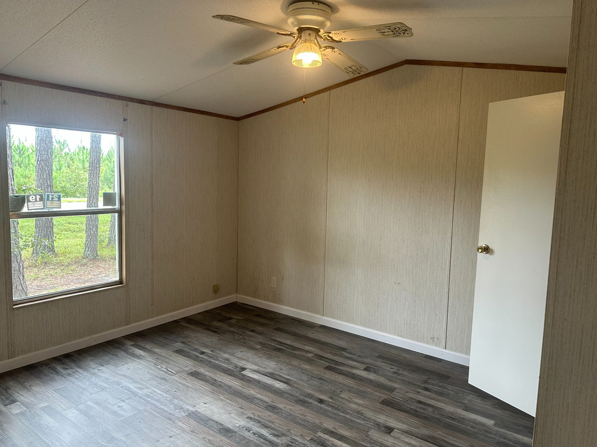 5950 M. J. Taylor Road, Hahira, Georgia 31632, 2 Bedrooms Bedrooms, 2 Rooms Rooms,1.5 BathroomsBathrooms,Mobile home,For Rent,5950 M. J. Taylor Road,913412 5950 M. J. Taylor Road, Hahira, Georgia 31632, 2 Bedrooms Bedrooms, 2 Rooms Rooms,1.5 BathroomsBathrooms,Mobile home,For Rent,5950 M. J. Taylor Road,913412