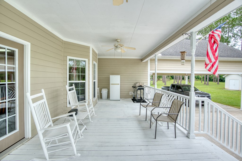 198 Westwoods Drive, Moultrie, Georgia 31768, 3 Bedrooms Bedrooms, ,2 BathroomsBathrooms,Single Family,For Sale,Westwoods Drive,913279