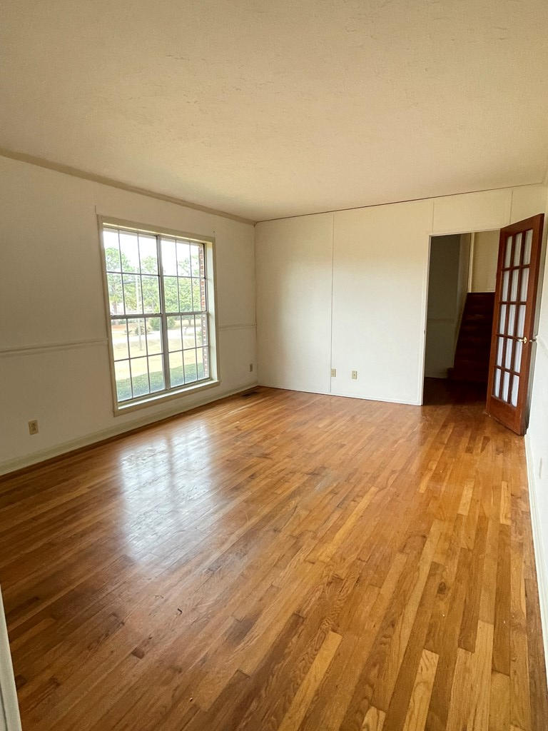 305 Clubview Drive, Moultrie, Georgia 31768, 5 Bedrooms Bedrooms, ,3 BathroomsBathrooms,Single Family,For Sale,Clubview Drive,913500