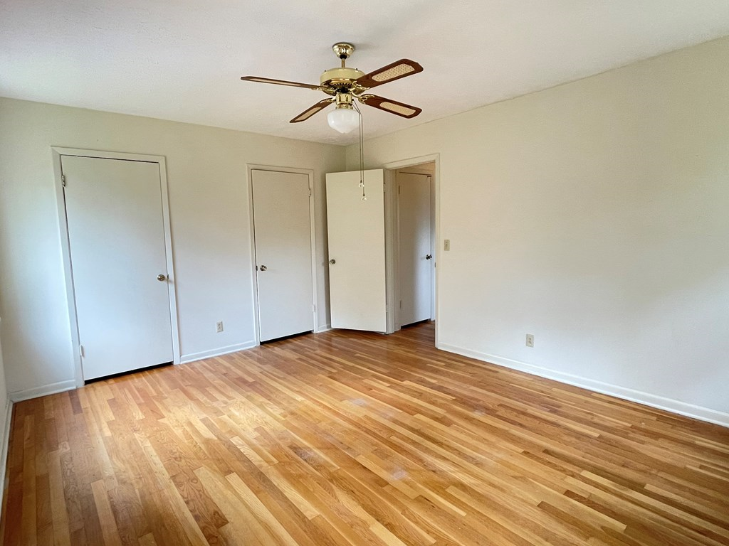 305 Clubview Drive, Moultrie, Georgia 31768, 5 Bedrooms Bedrooms, ,3 BathroomsBathrooms,Single Family,For Sale,Clubview Drive,913500 305 Clubview Drive, Moultrie, Georgia 31768, 5 Bedrooms Bedrooms, ,3 BathroomsBathrooms,Single Family,For Sale,Clubview Drive,913500