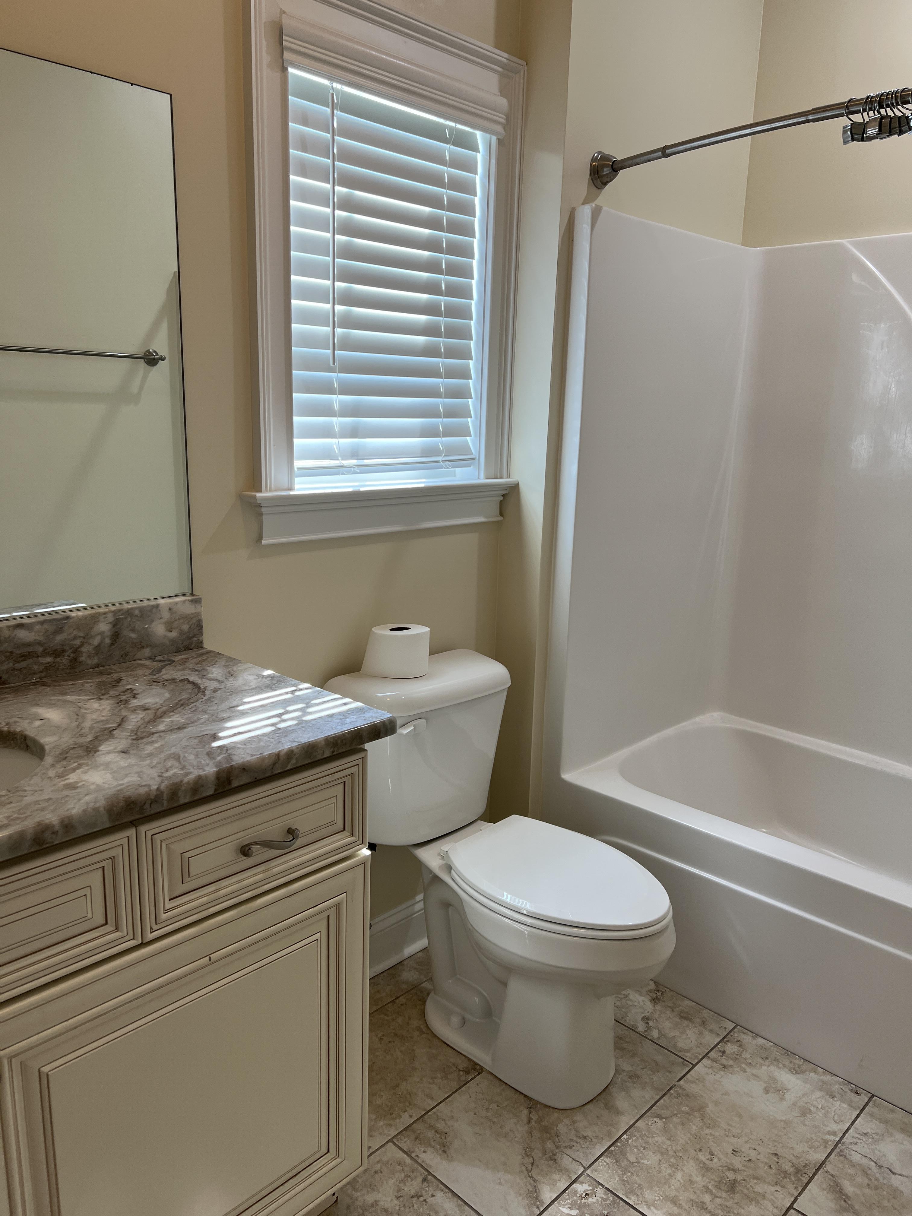 35 Packer Pride SE, Moultrie, Georgia 31788, 3 Bedrooms Bedrooms, 7 Rooms Rooms,2 BathroomsBathrooms,Single Family,For Rent,Packer Pride SE,915675