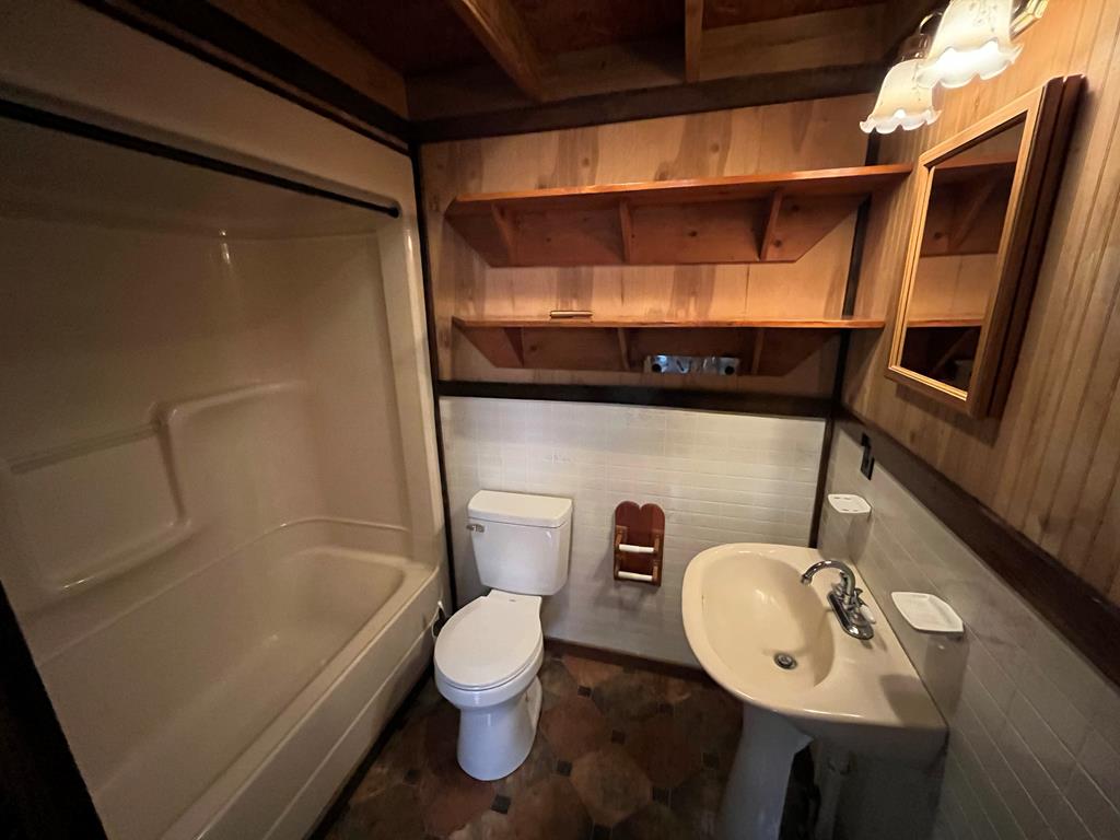 1002 Doc Darbyshire Rd, Norman Park, Georgia 31771, ,Residential,For Sale,Doc Darbyshire Rd,915696 1002 Doc Darbyshire Rd, Norman Park, Georgia 31771, ,Residential,For Sale,Doc Darbyshire Rd,915696